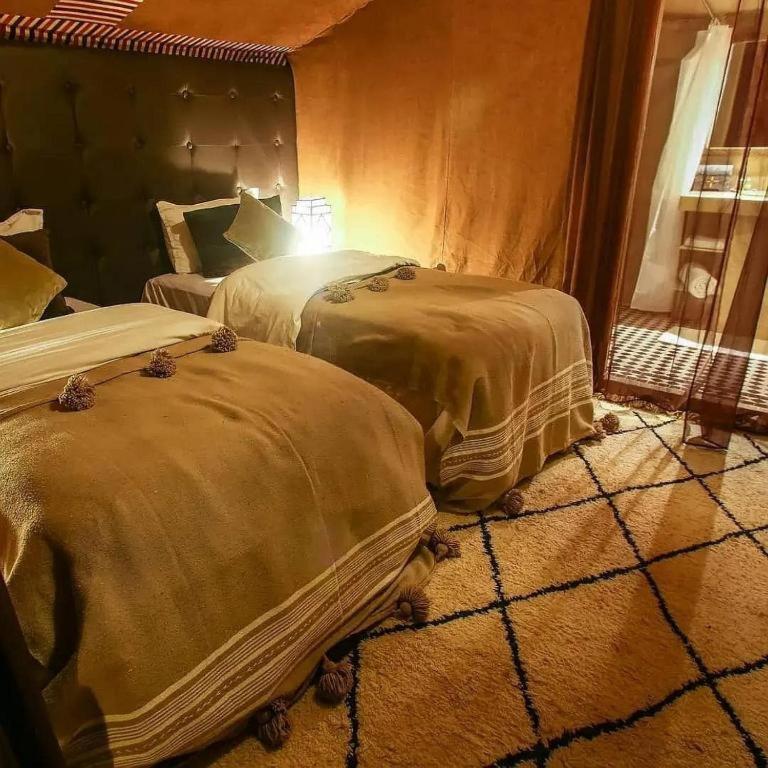 Hotel Blue Sky Luxury Camp Merzouga Exterior foto