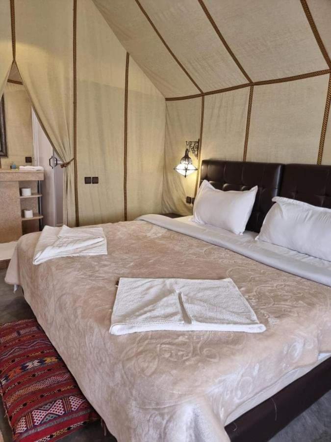 Hotel Blue Sky Luxury Camp Merzouga Exterior foto