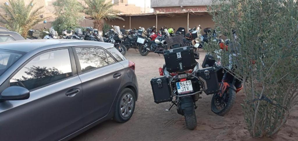 Hotel Blue Sky Luxury Camp Merzouga Exterior foto