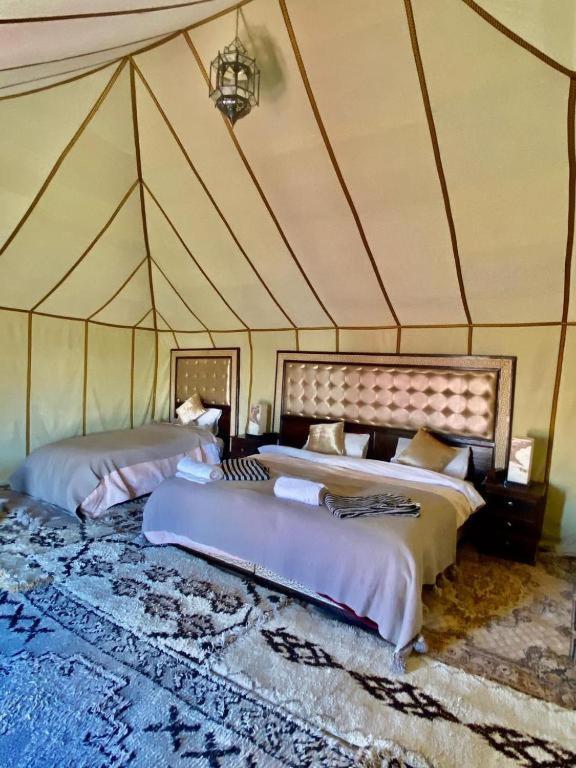 Hotel Blue Sky Luxury Camp Merzouga Exterior foto