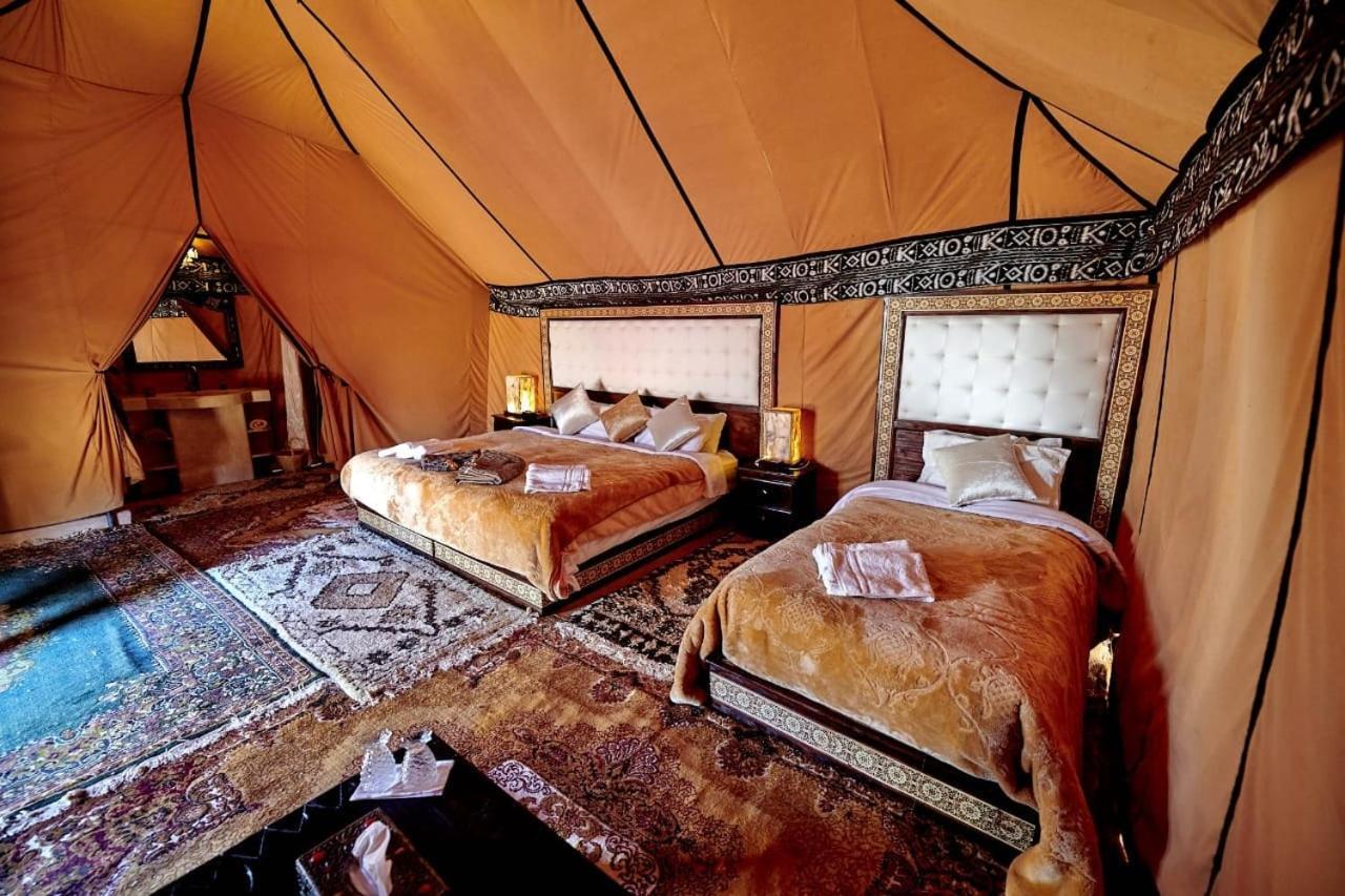 Hotel Blue Sky Luxury Camp Merzouga Exterior foto