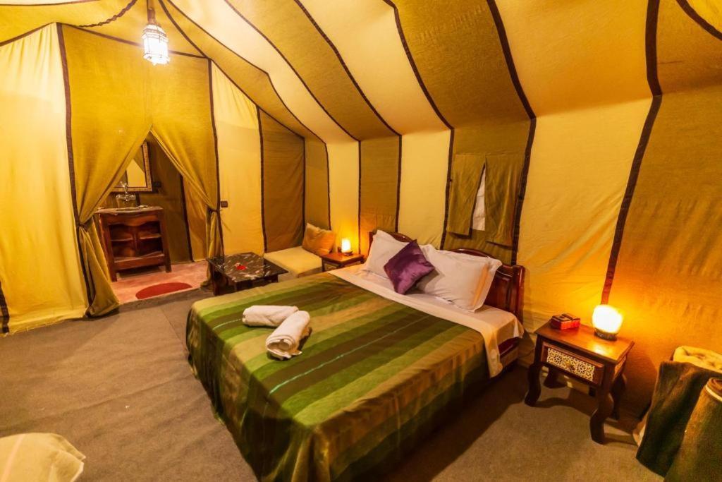 Hotel Blue Sky Luxury Camp Merzouga Exterior foto