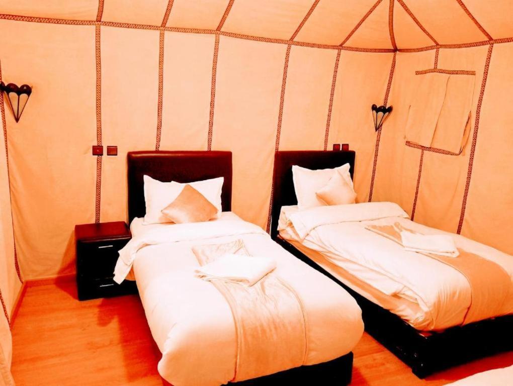 Hotel Blue Sky Luxury Camp Merzouga Exterior foto