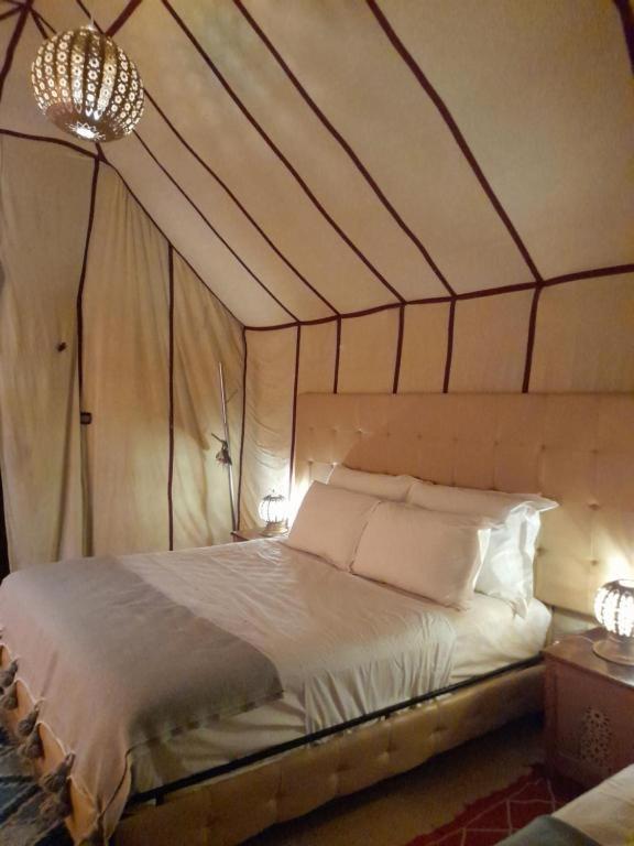 Hotel Blue Sky Luxury Camp Merzouga Exterior foto