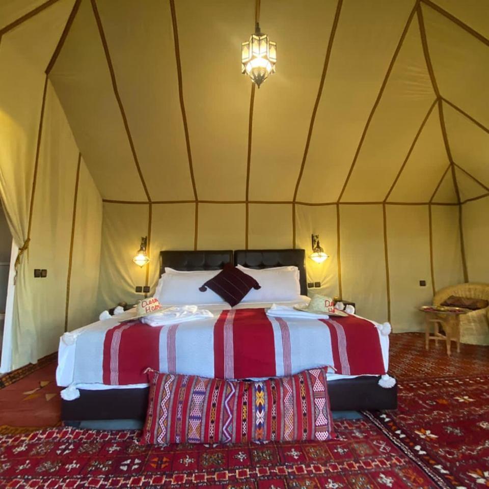Hotel Blue Sky Luxury Camp Merzouga Exterior foto