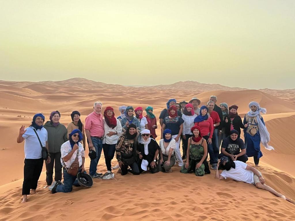 Hotel Blue Sky Luxury Camp Merzouga Exterior foto